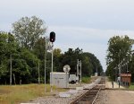 Southbound signal at Hamlet Crossing on "S" line